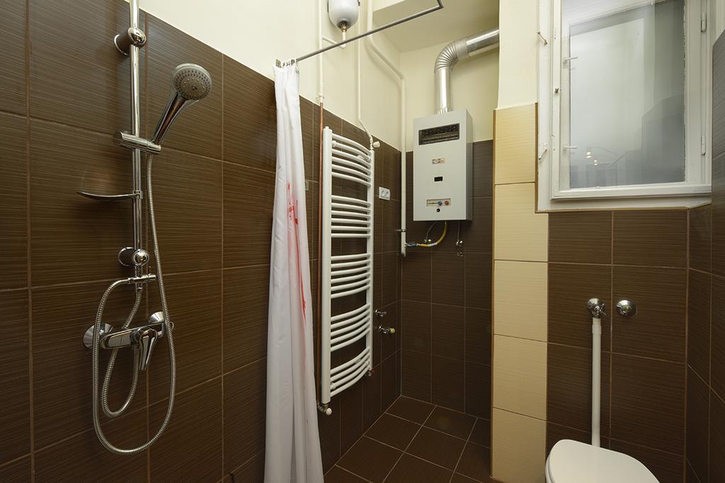 レトロ アパートメント ブダペスト 部屋 写真